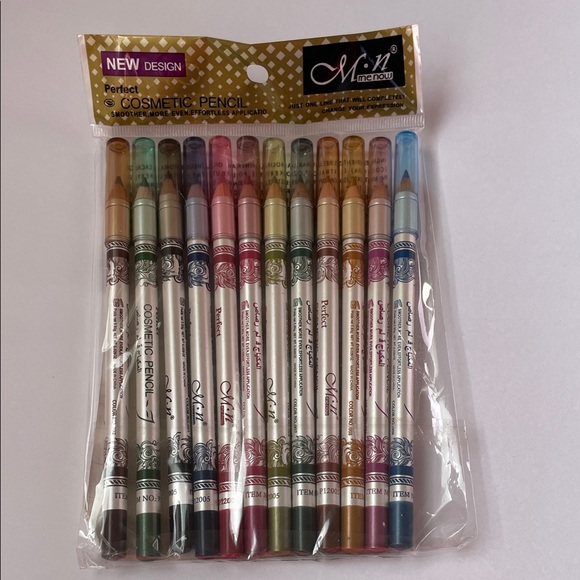 Me Now Other - NWT Colorful Cosmetic Pencil Set.  12 pencils.